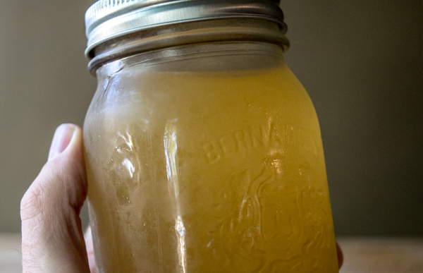 Vegetable stock can rival even the finest meat-based stocks and it is ridiculously easy to make. Your new secret weapon! Includes tips for a roasted version. mexicanplease.com