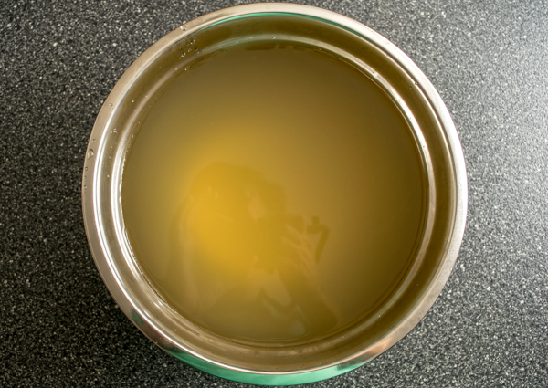 This 'Use What You Have' Chicken Stock is the perfect example of why you don't really need a recipe to make chicken stock. So easy! mexicanplease.com