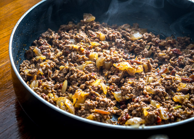 Flaky, tender dough make these empanadas a recipe worth repeating. We're using a delicious spicy beef mixture to kick them up a notch. So good! mexicanplease.com