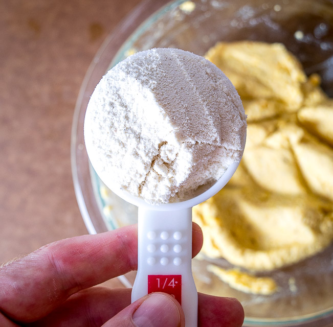 We're using fresh masa dough to make a delicious batch of homemade corn tortillas! We also added some masa harina to the dough to make it easier to work with. mexicanplease.com