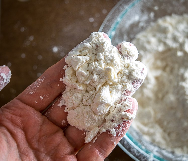 Here's a great way to serve up a batch of Mexican Picadillo. The flaky pastry is a perfect match for the hearty beef and potatoes. So good! mexicanplease.com