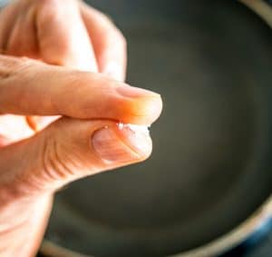 Wondering how much salt to use? Here's everything you need to know before seasoning your food! mexicanplease.com