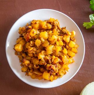 Here's an easy recipe for a satisfying batch of Papas con Chorizo. I made this batch extra spicy but feel free to dial back on the chipotles if you want! mexicanplease.com